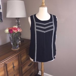 Embroidered Slub-Knit Plus-Size Sleeveless Top 2X